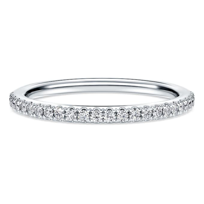 Bague d’éternité avec diamants synthétiques de 0,2 ct au total, forme ronde, or blanc 14 carats Bague d’éternité avec diamants synthétiques de 0,2 ct au total, forme ronde, or blanc 14 carats