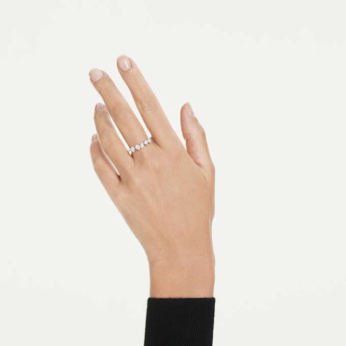 Bague Galaxy avec diamants synthétiques, 1 ct au total, formes variées, or blanc 14 carats Bague Galaxy avec diamants synthétiques, 1 ct au total, formes variées, or blanc 14 carats