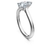 Bague solitaire Eternity avec diamants synthétiques, 1 ct au total, taille poire, or blanc 14 carats Bague solitaire Eternity avec diamants synthétiques, 1 ct au total, taille poire, or blanc 14 carats