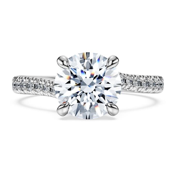 Bague solitaire Eternity avec diamants synthétiques, 2,25 ct au total, forme ronde, or blanc 14 carats Bague solitaire Eternity avec diamants synthétiques, 2,25 ct au total, forme ronde, or blanc 14 carats