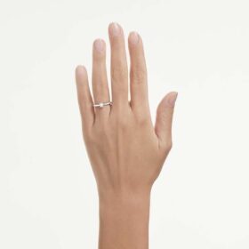 Bague solitaire Eternity avec diamants synthétiques de 0,25 ct au total, forme ronde, argent sterling