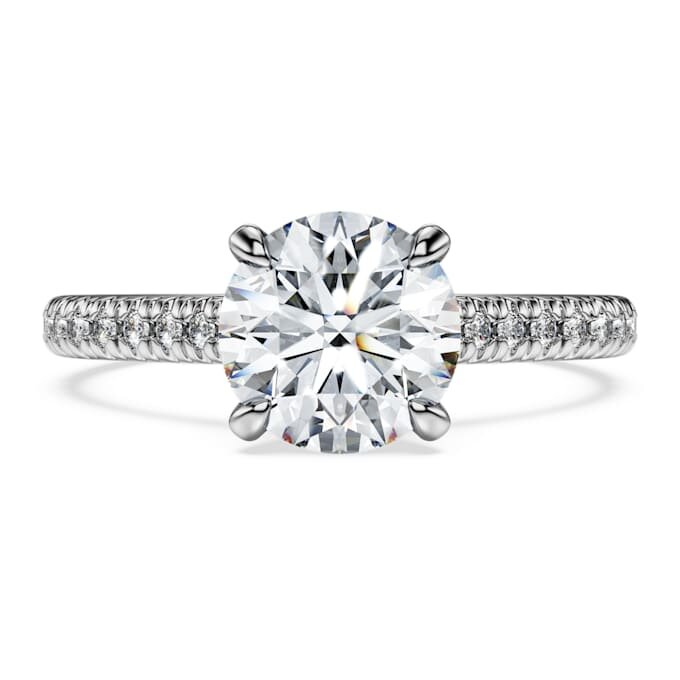 Bague solitaire Eternity avec diamants synthétiques de 1,7 ct au total, forme ronde, or blanc 14 carats Bague solitaire Eternity avec diamants synthétiques de 1,7 ct au total, forme ronde, or blanc 14 carats