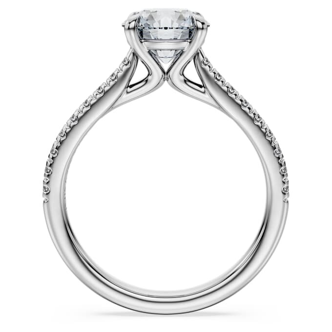 Bague solitaire Eternity avec diamants synthétiques de 1,7 ct au total, forme ronde, or blanc 14 carats Bague solitaire Eternity avec diamants synthétiques de 1,7 ct au total, forme ronde, or blanc 14 carats