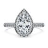 Bague solitaire Eternity Halo avec diamants synthétiques 1,3 ct au total, taille poire, or blanc 14 carats Bague solitaire Eternity Halo avec diamants synthétiques 1,3 ct au total, taille poire, or blanc 14 carats