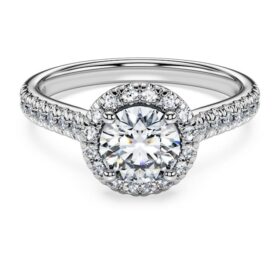 Bague solitaire Eternity Halo avec diamants synthétiques 1,33 ct au total, forme ronde, or blanc 14 carats