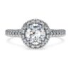 Bague solitaire Eternity Halo avec diamants synthétiques 1,33 ct au total, forme ronde, or blanc 14 carats Bague solitaire Eternity Halo avec diamants synthétiques 1,33 ct au total, forme ronde, or blanc 14 carats