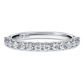 Bague éternité avec diamants synthétiques de 0,5 ct au total, forme ronde, or blanc 14 carats