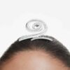Barrette Ariana Grande X Swarovski, taille baguette, blanche, plaquée rhodium Barrette Ariana Grande X Swarovski, taille baguette, blanche, plaquée rhodium