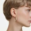 Boucles d’oreilles créoles Matrix, taille ronde, blanches, plaquées or