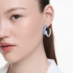 Boucles d’oreilles créoles Matrix, tailles variées, bleues, plaquées rhodium