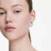 Boucles d’oreilles créoles Matrix, tailles variées, vertes, plaquées rhodium Boucles d’oreilles créoles Matrix, tailles variées, vertes, plaquées rhodium