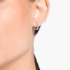 Boucles d’oreilles créoles Matrix Vittore, taille ronde, blanches, plaquées rhodium Boucles d’oreilles créoles Matrix Vittore, taille ronde, blanches, plaquées rhodium