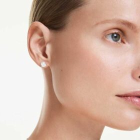 Boucles d’oreilles Eternity avec diamants synthétiques de 2,0 carats au total, taille ronde, or blanc 14 carats