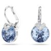 Boucles d’oreilles pendantes Bella V, taille ronde, bleues, plaquées rhodium Boucles d’oreilles pendantes Bella V, taille ronde, bleues, plaquées rhodium