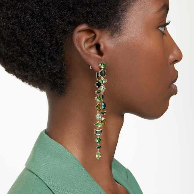 Boucles d’oreilles pendantes Gema : design asymétrique, tailles variées, extra-longues, vertes, plaquées or Boucles d’oreilles pendantes Gema : design asymétrique, tailles variées, extra-longues, vertes, plaquées or
