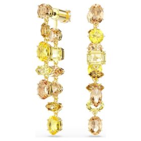 Boucles d’oreilles pendantes Gema : design asymétrique, tailles variées, longues, jaunes, plaquées or