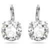 Boucles d’oreilles pendantes Millenia, taille ronde, blanches, plaquées rhodium Boucles d’oreilles pendantes Millenia, taille ronde, blanches, plaquées rhodium