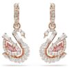 Boucles d’oreilles pendantes « Swan » pavées, cygne, rose Boucles d’oreilles pendantes « Swan » pavées, cygne, rose