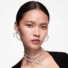 Boucles d’oreilles Stilla Attract, taille ronde, blanches, plaquées rhodium Boucles d’oreilles Stilla Attract, taille ronde, blanches, plaquées rhodium