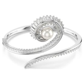 Bracelet Ariana Grande X Swarovski avec perle en cristal, taille baguette, blanc, plaqué rhodium Bracelet Ariana Grande X Swarovski avec perle en cristal, taille baguette, blanc, plaqué rhodium