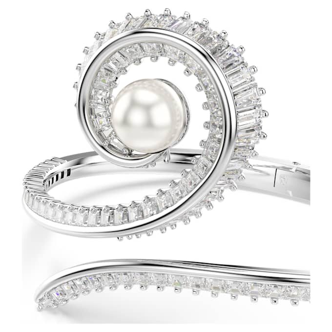Bracelet Ariana Grande X Swarovski avec perle en cristal, taille baguette, blanc, plaqué rhodium Bracelet Ariana Grande X Swarovski avec perle en cristal, taille baguette, blanc, plaqué rhodium