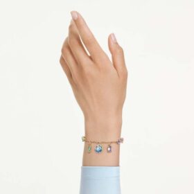 Bracelet Gema : tailles variées, cristaux pendants, multicolore, plaqué or