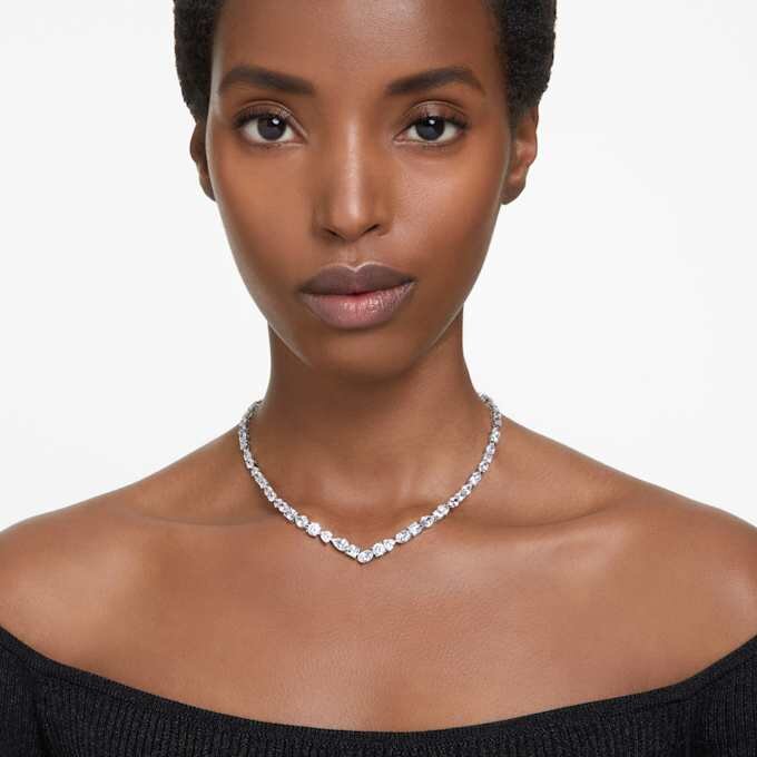 Collier Mesmera, tailles variées, blanc, plaqué rhodium Collier Mesmera, tailles variées, blanc, plaqué rhodium
