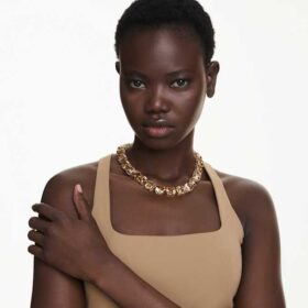 Collier Millenia, taille octogonale, couleur caramel, plaqué or Collier Millenia, taille octogonale, couleur caramel, plaqué or