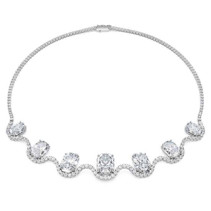 Collier octogonal avec diamants synthétiques, 37,70 ct au total, forme octogonale, or blanc 18 carats Collier octogonal avec diamants synthétiques, 37,70 ct au total, forme octogonale, or blanc 18 carats