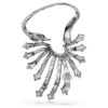 Ear cuff « Swan » de la collection « The Vienna Collection », blanc, plaqué ruthénium Ear cuff « Swan » de la collection « The Vienna Collection », blanc, plaqué ruthénium