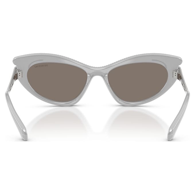 Lunettes de soleil de forme œil-de-chat, teinte argentée Lunettes de soleil de forme œil-de-chat, teinte argentée