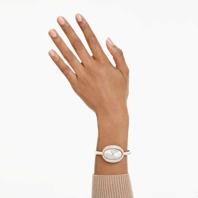 Montre-bracelet Imber « Swiss Made », bracelet en métal, teinte dorée, finition dorée champagne Montre-bracelet Imber « Swiss Made », bracelet en métal, teinte dorée, finition dorée champagne