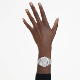 Montre Dextera Lux « Swiss Made », bracelet en métal, teinte argentée, acier inoxydable