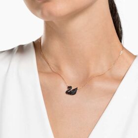 Pendentif Cygne, noir, plaqué or rose