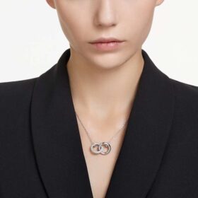 Pendentif Dextera « Interlocking Loop », blanc, plaqué rhodium