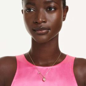 Pendentif Idyllia : tailles variées, cœur, clé, rose, plaqué or
