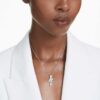 Pendentif Matrix à tailles variées, blanc, plaqué rhodium Pendentif Matrix à tailles variées, blanc, plaqué rhodium