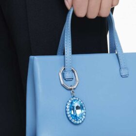 Porte-clés à cristal taillé ovale, bleu, finition métaux mélangés
