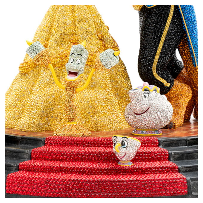 Scène de bal de « La Belle et la Bête » – Édition limitée Scène de bal de « La Belle et la Bête » – Édition limitée